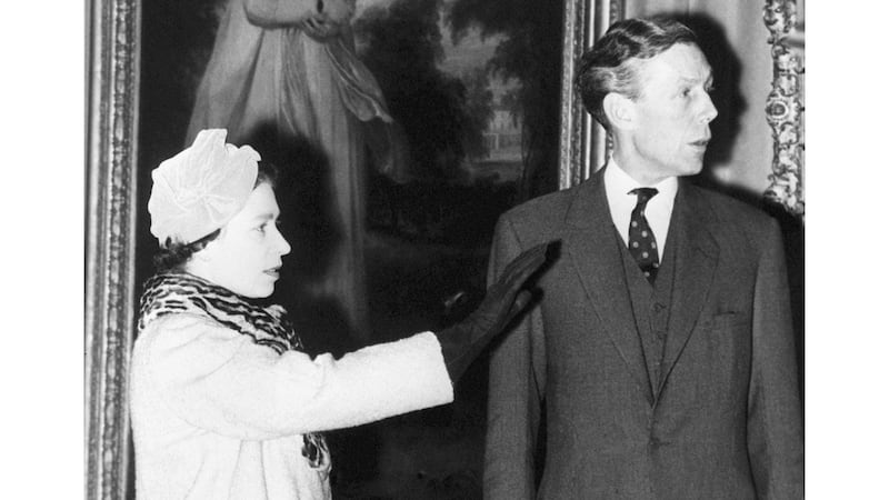 Queen Elizabeth II wasn't told about Soviet spy in her palace, declassified MI5 files show